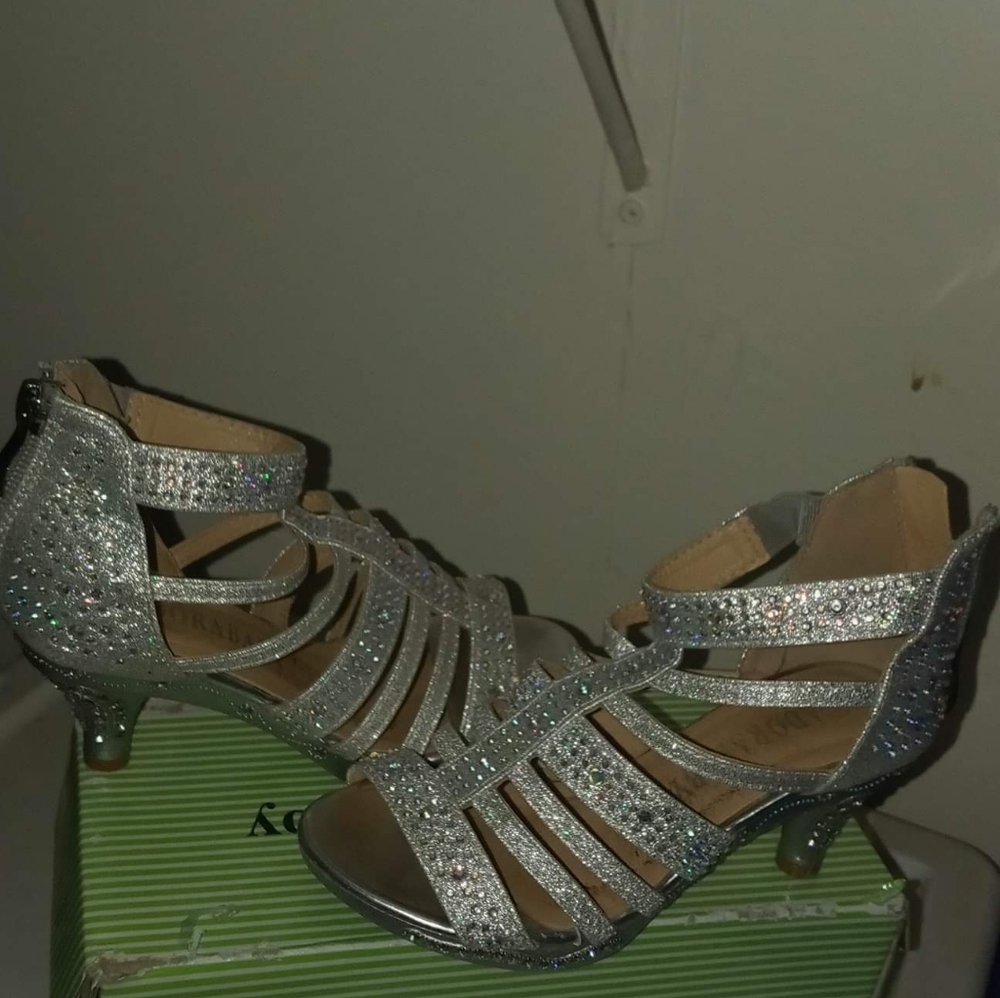 Shoes 9/10 zizez